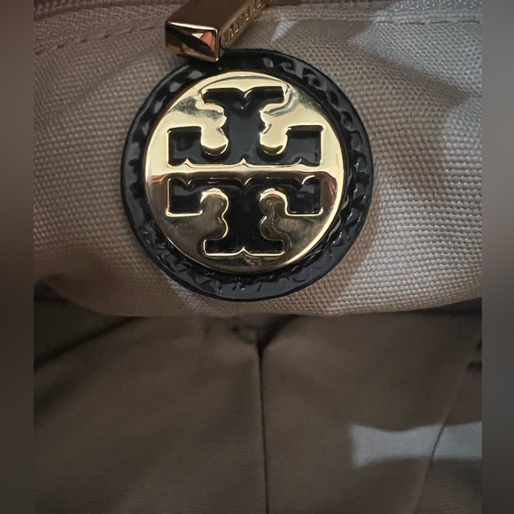 Tory Burch Handbag. A perennial favorite, the Ella Tote Bag - Picture 7 of 12